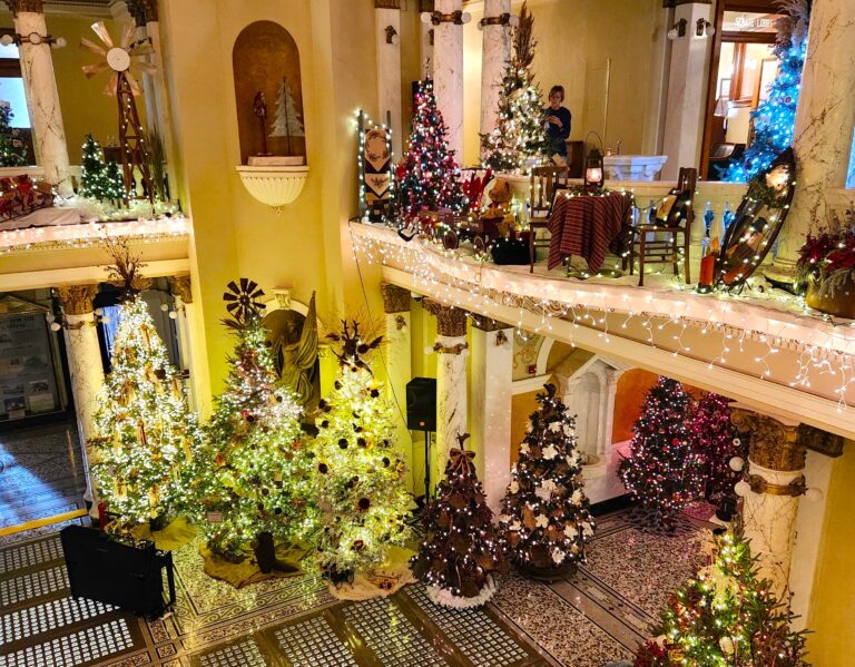 Christmas as the Capitol