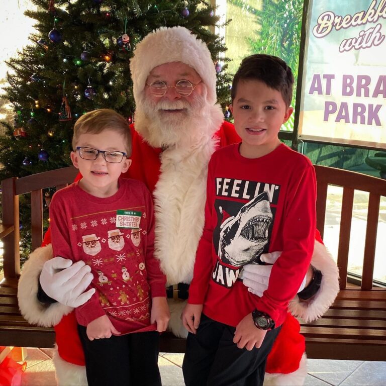 Santa at the Zoo