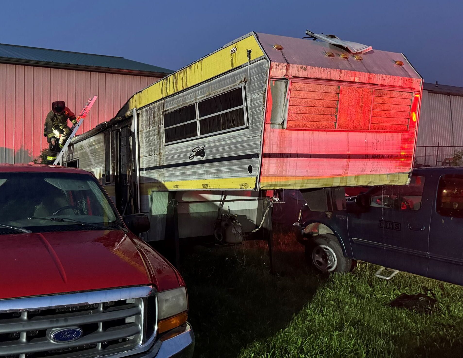 camper scaled e1749562518253
