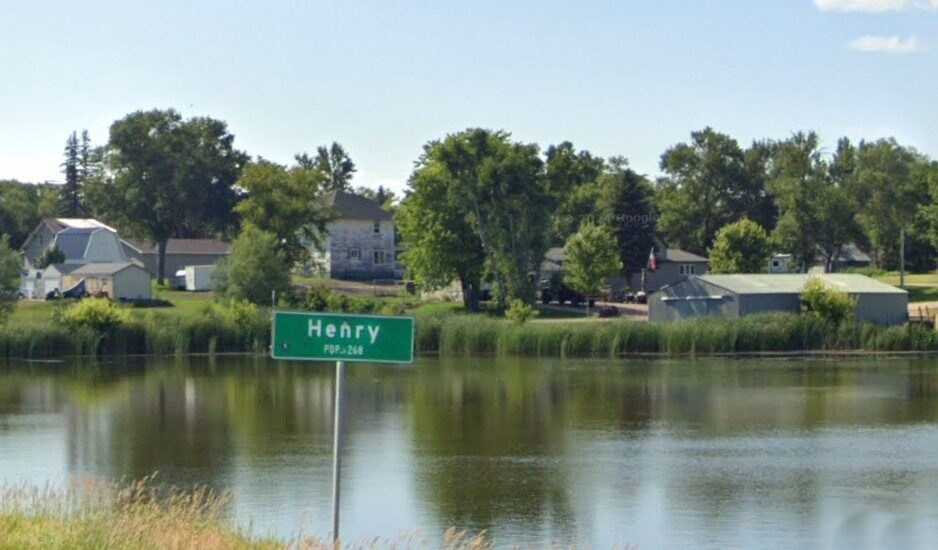 Henry sign 1 e1751564943368