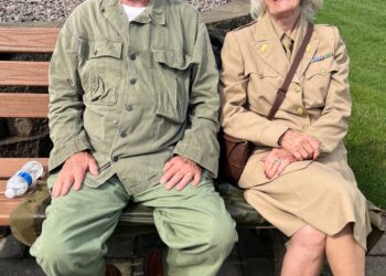 WW II reenactors Don and Jackie Wicklund 003