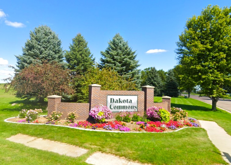 Dakota Commons