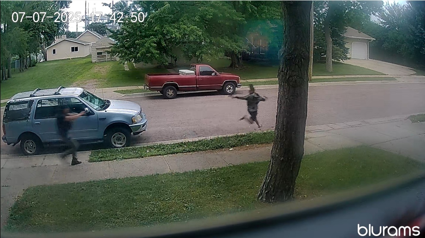 2025 shooting of Deondre Gene Black Hawk