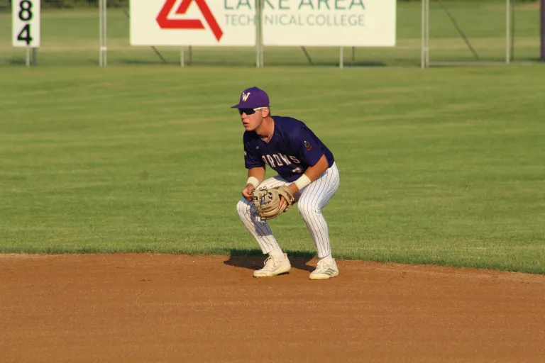 Cain Everson playing second base against Sioux Falls East on July 1. Photo by Bri Duerre for WTNSports.com
