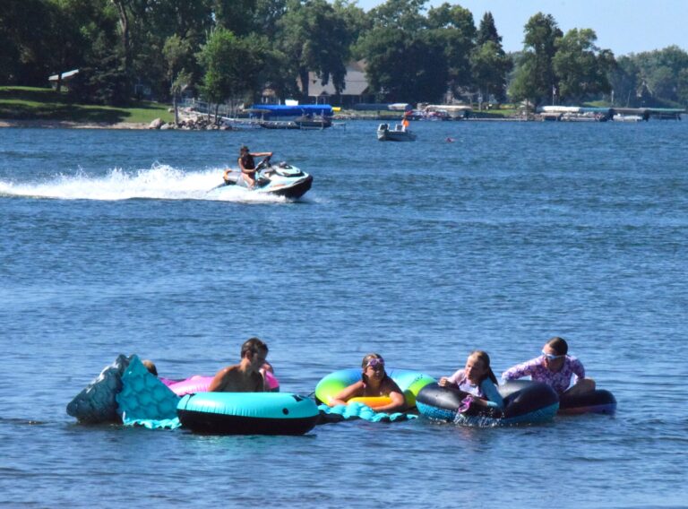 Lake1