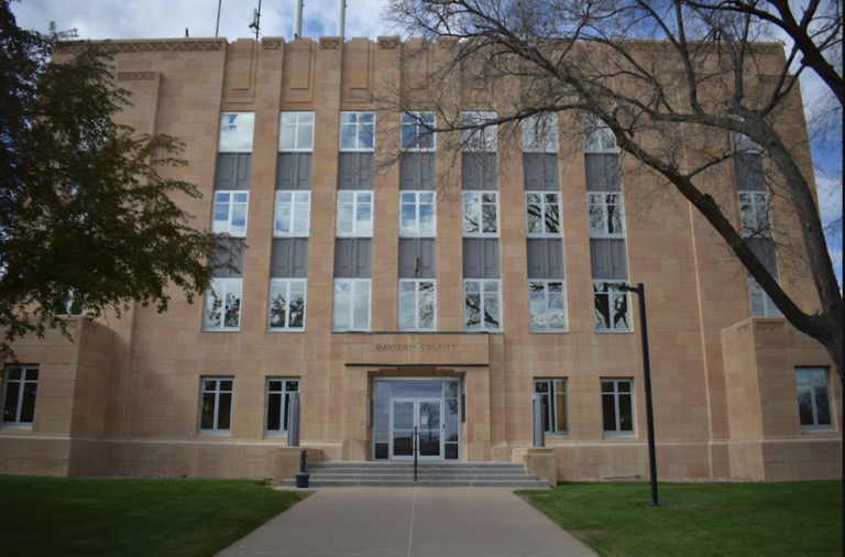 Mitchell Courhouse